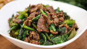 Beef and Broccoli Stir-fry in Black Pepper Sauce (黑椒芥蓝牛肉)