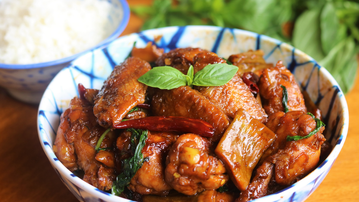 3 Cup Chicken
– Curated Kitchenware