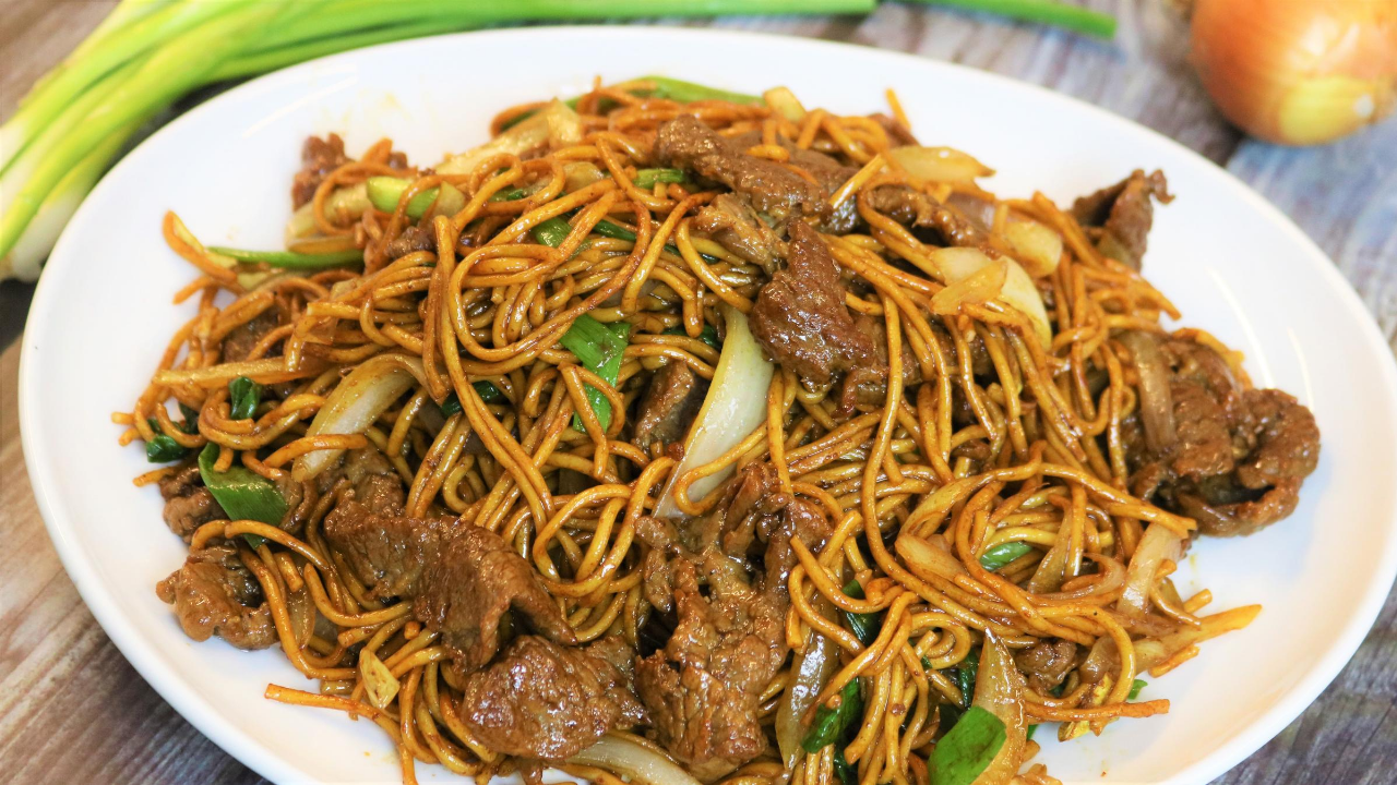 Beef Lo Mein – Curated Kitchenware