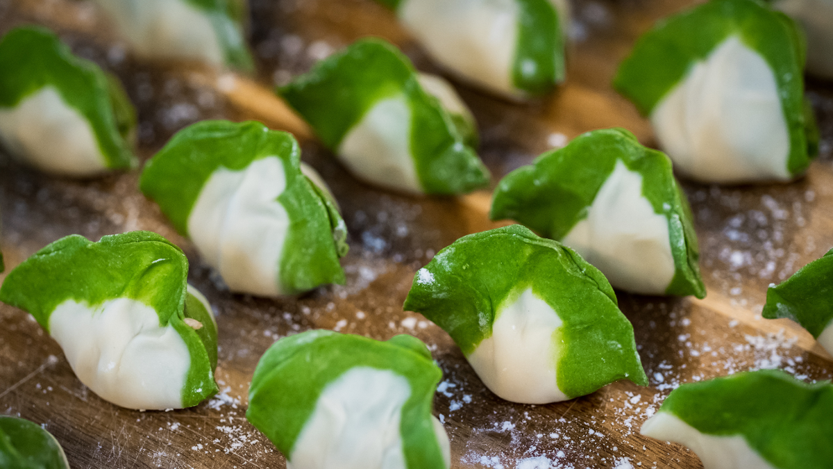Jade Cabbage Dumplings w/ Pork Filling