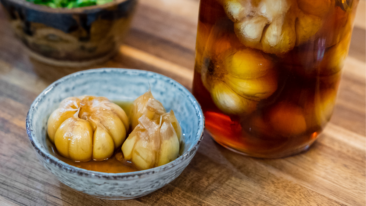 Sweet Pickled Garlic