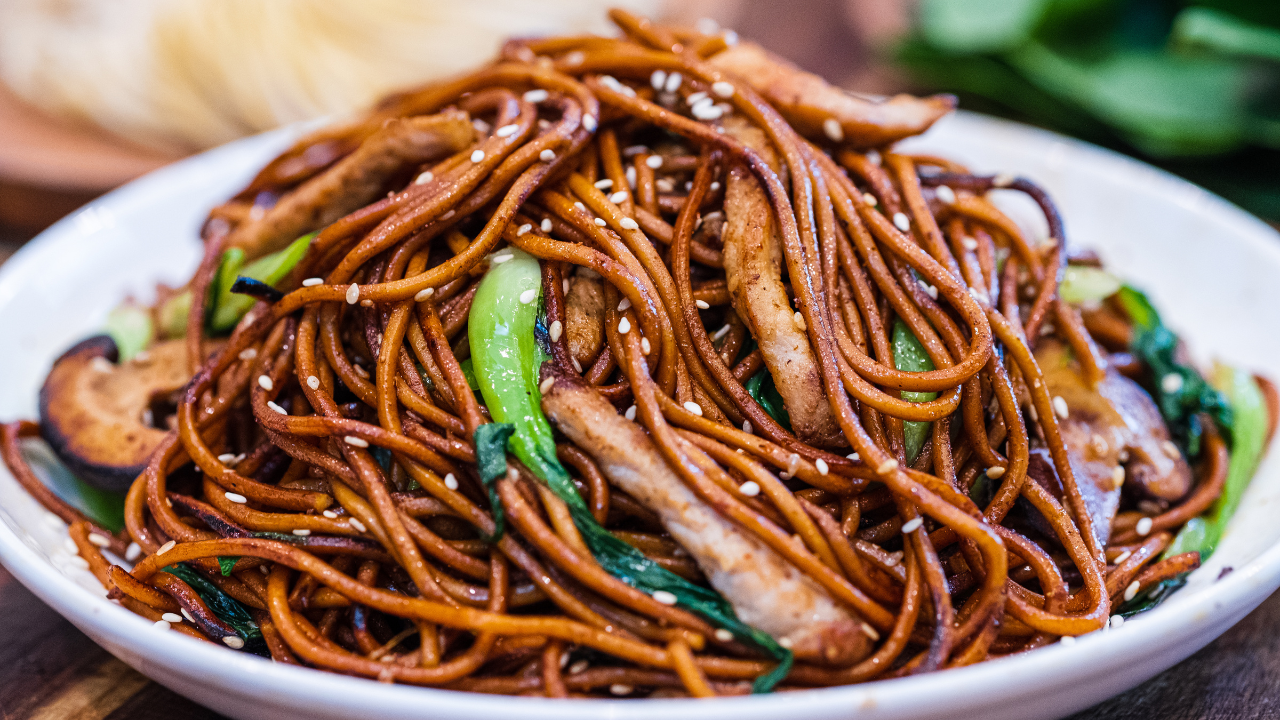 Pork Chow Mein (Old Shanghai Style)