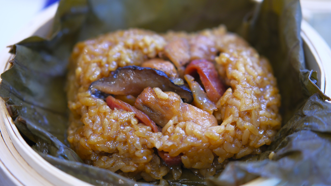 Sticky Rice Lotus Leaf Wraps