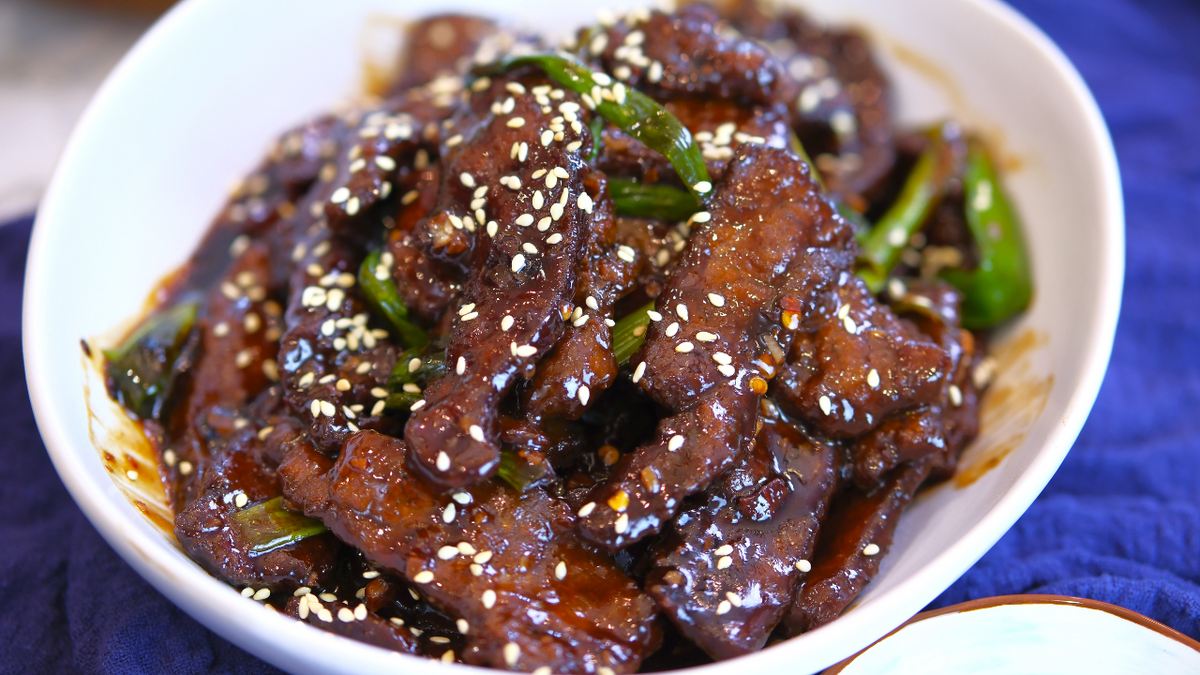BETTER THAN TAKEOUT - Mongolian Beef Recipe
– Curated Kitchenware