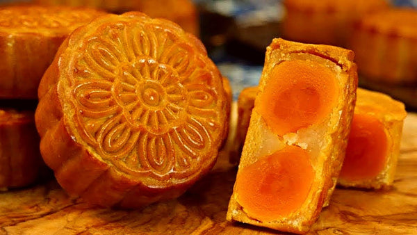 Mooncakes: A Guide to Chinese Mid-Autumn Festival Pastries