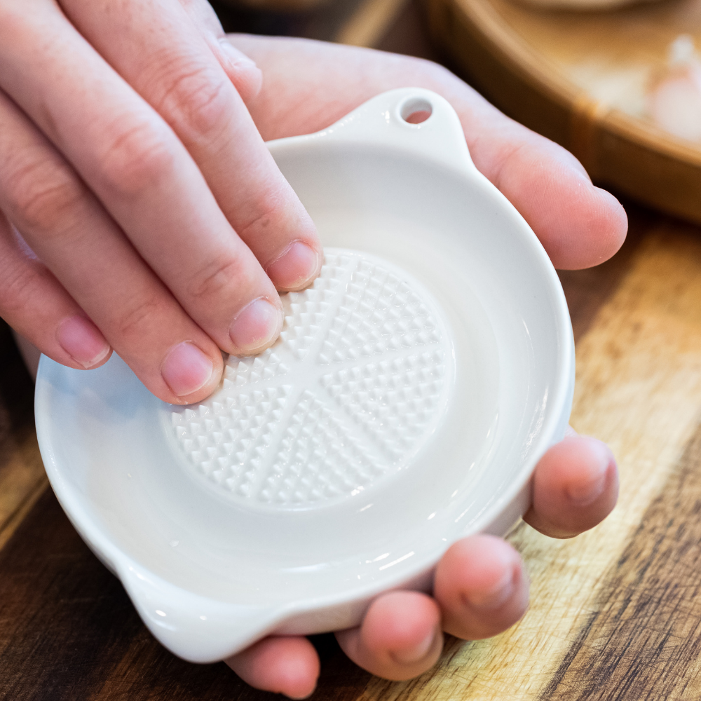 Ceramic Grater - Save your fingers when grating garlic, ginger, wassabi, and more!